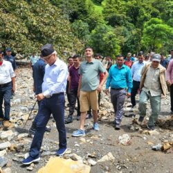 मार्माको पहिरो प्रभावित क्षेत्रमा प्रतिनिधिसभा सदस्य बडू, उचित पहल थाल्ने प्रतिवद्दता