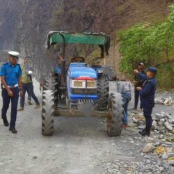 दार्चुलामा २५ सय बढी सवारी साधन कारबाहीमा