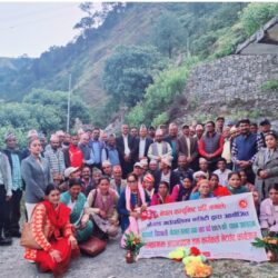 एमालेद्वारा नौगाडमा शुभकामना आदानप्रदान र कार्यकर्ता भेटघाट